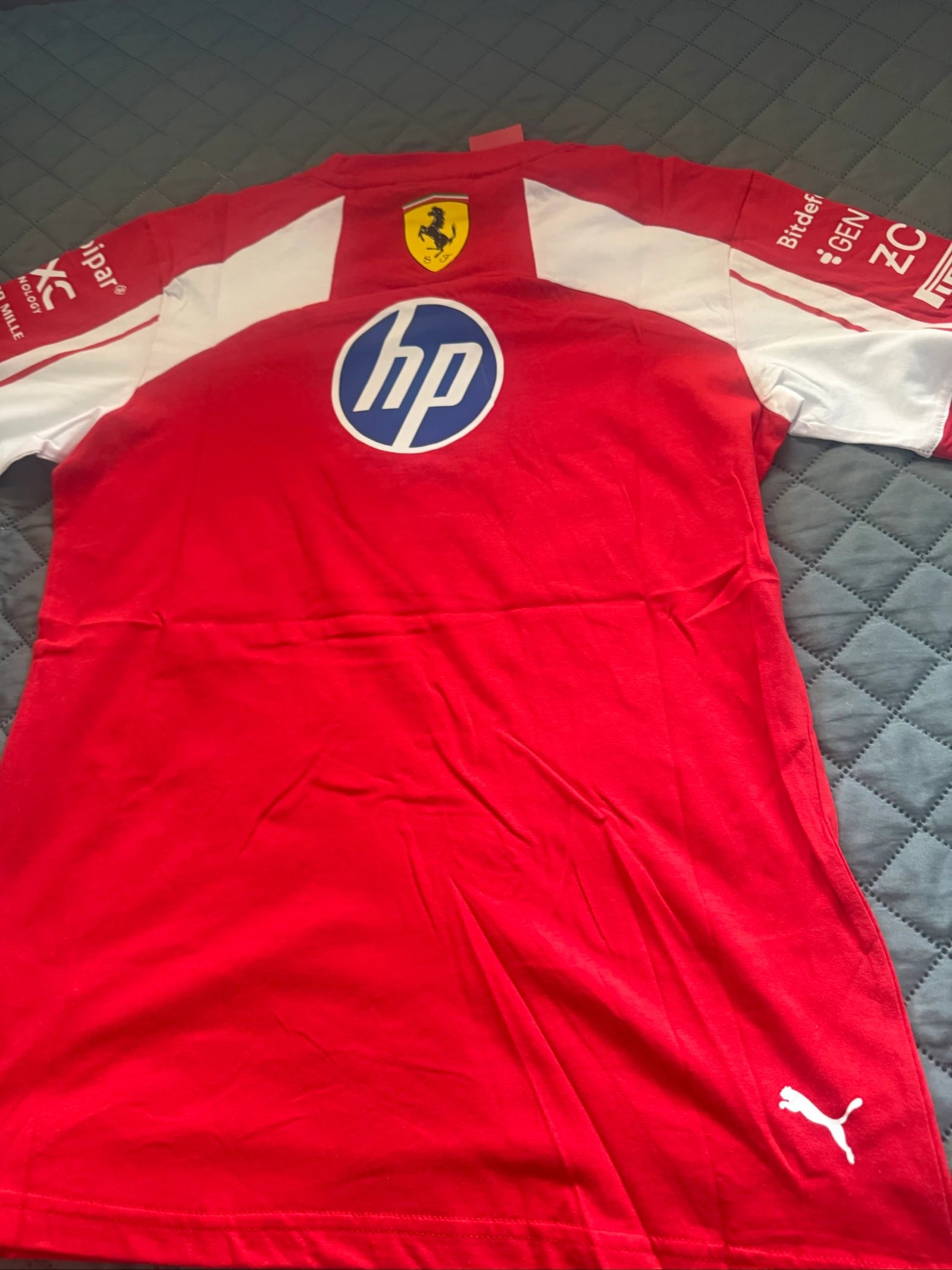 Pull Ferrari F1 2026 S – photo 4